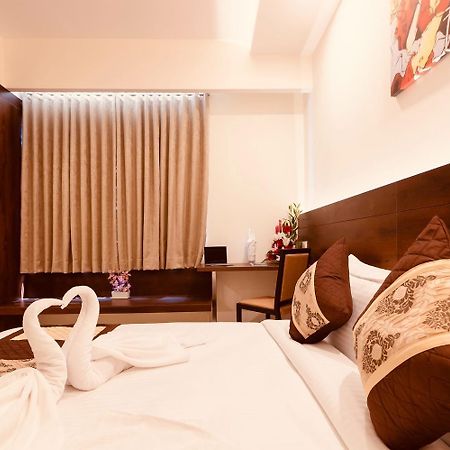 Hotel Crystal Inn Plaza Delhi Airport New Delhi Eksteriør bilde
